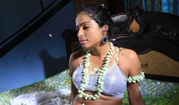 Actress Vrushali Hot Navel Pictures