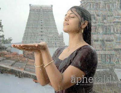 Actresses Hot Navel Pics