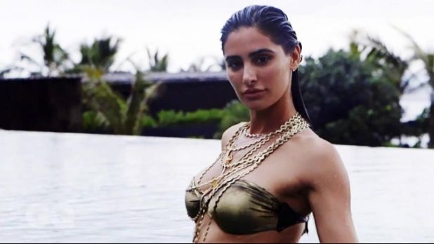 Actresses Hot Photos