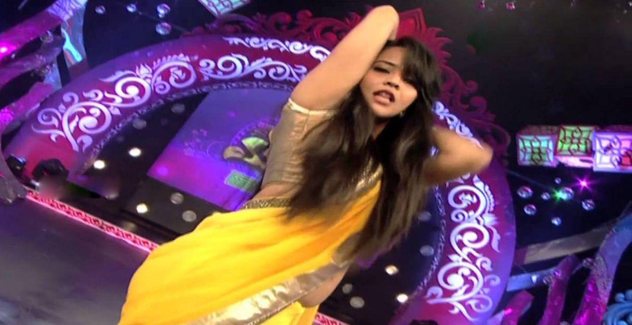 Anchor Anasuya Hot Dance Pictures