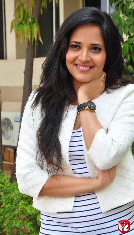 Anchor Anasuya Looking Hot and Sexy Photos