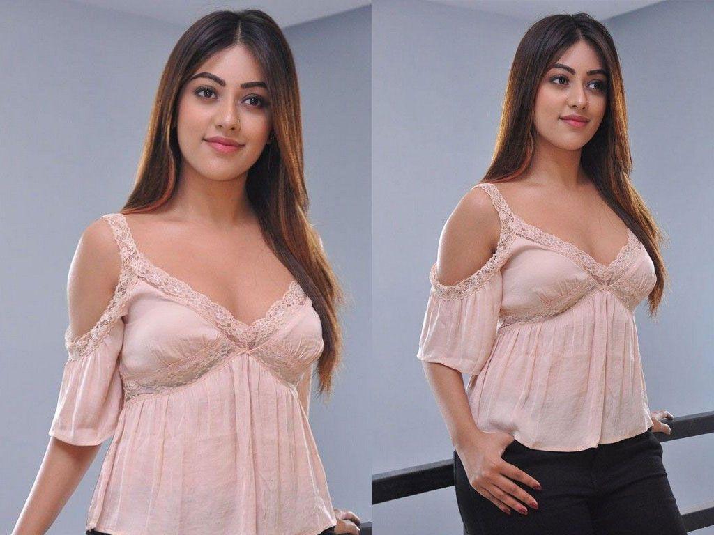 Anu Emmanuel Hot & Sexy Cleavage Show Photo Stills