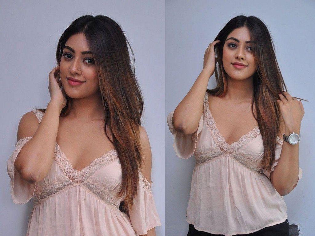 Anu Emmanuel Hot & Sexy Cleavage Show Photo Stills