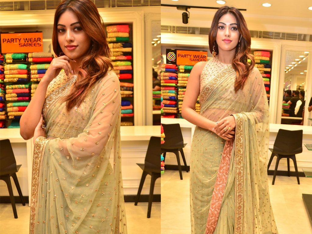 Anu Emmanuel Hot & Sexy Cleavage Show Photo Stills