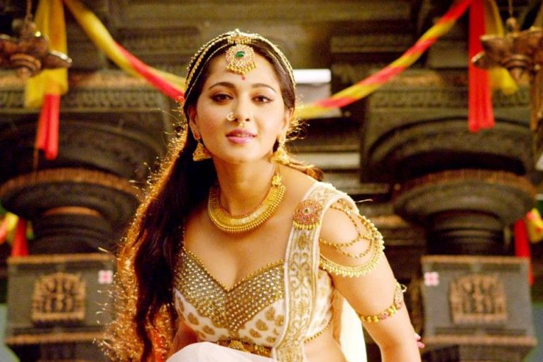 Anushka Hot images in Rudhramadevi