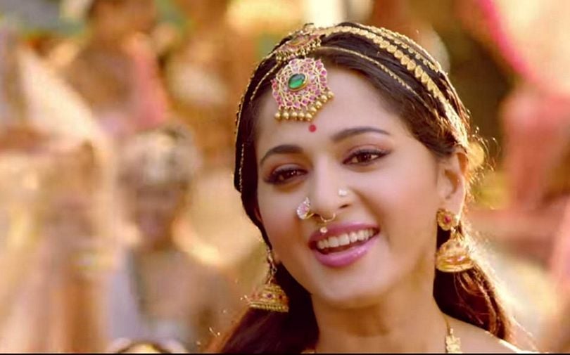 Anushka Hot images in Rudhramadevi