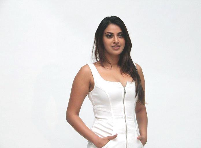 Anushka Ranjan Sexy Hot Stills