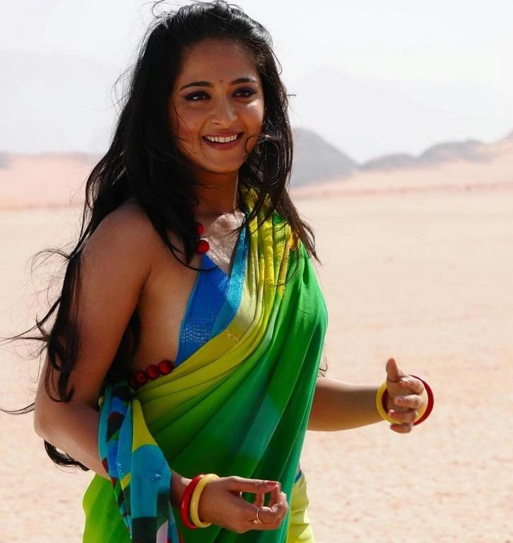 Anushkha Hot Sexy Gallery