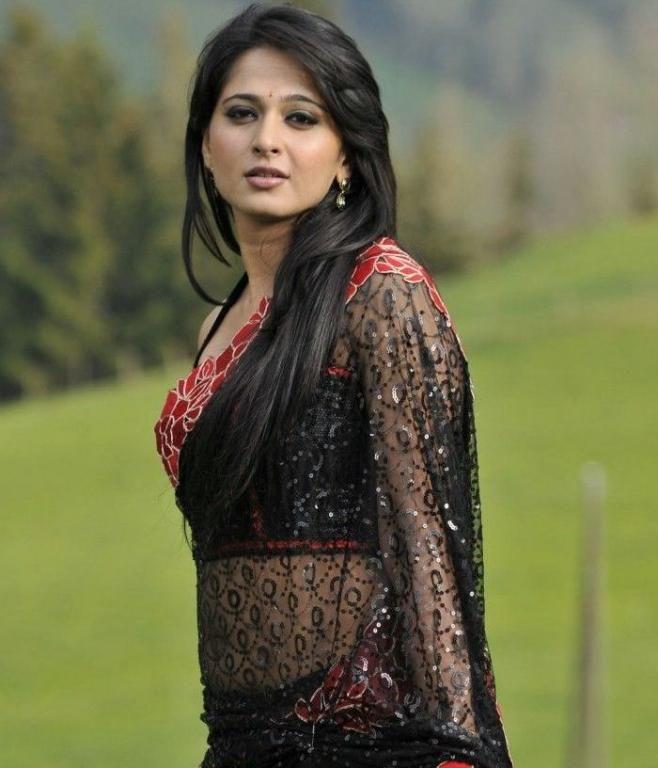 Anushkha Hot Sexy Gallery