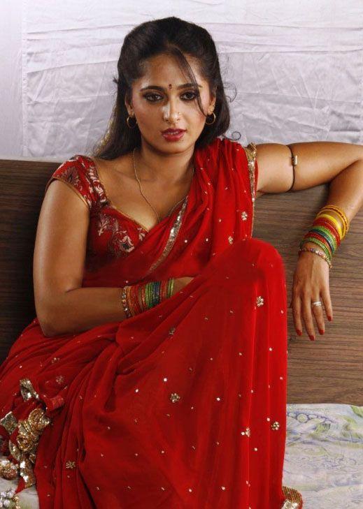 Anushkha Hot Sexy Gallery