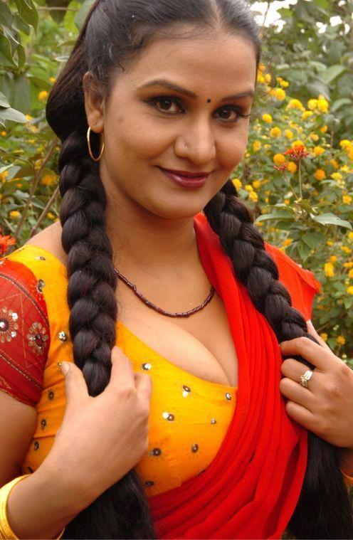 Apoorva Aunty Hot Phto Stills