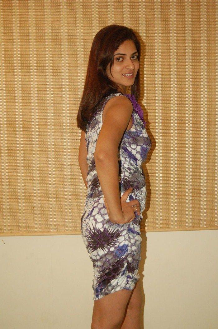 Archana Bhatt Sexy Pics