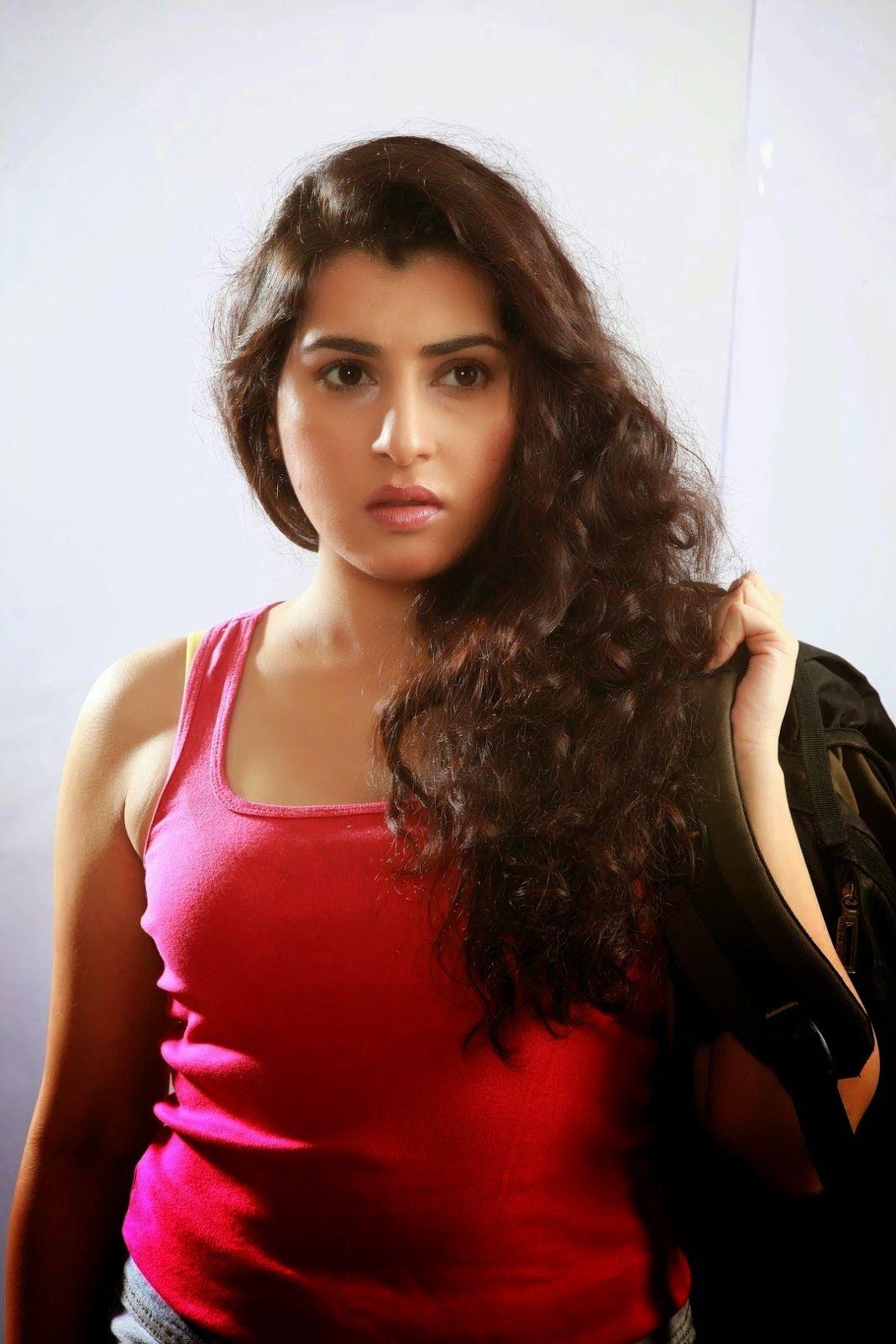 Archana Sexy Hot Stills