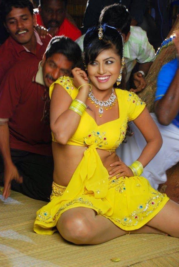 Arthi Puri Hot Dance Photos