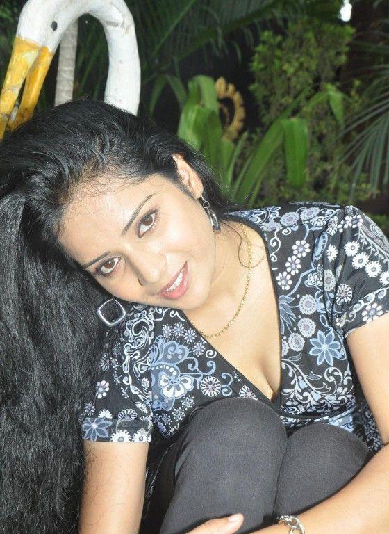 Asrik Banu Hot Photos