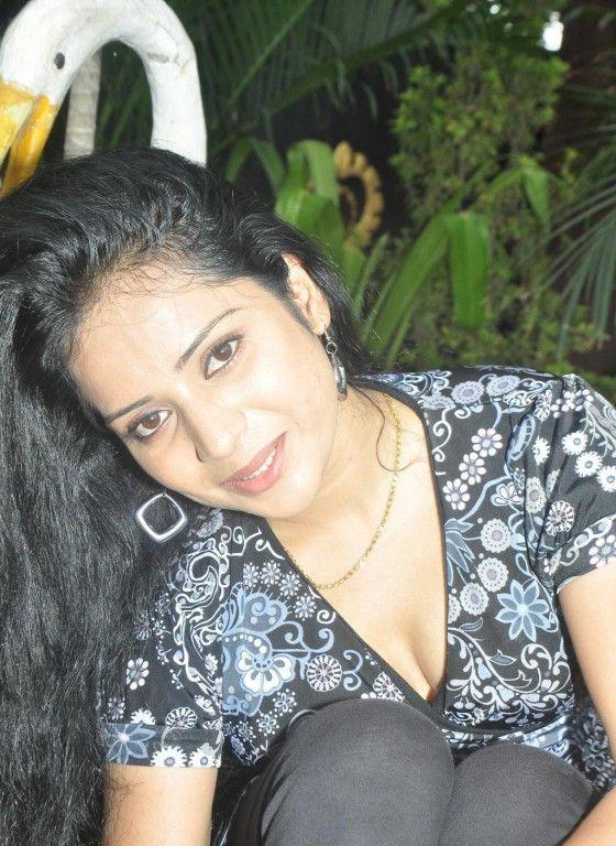 Asrik Banu Hot Photos