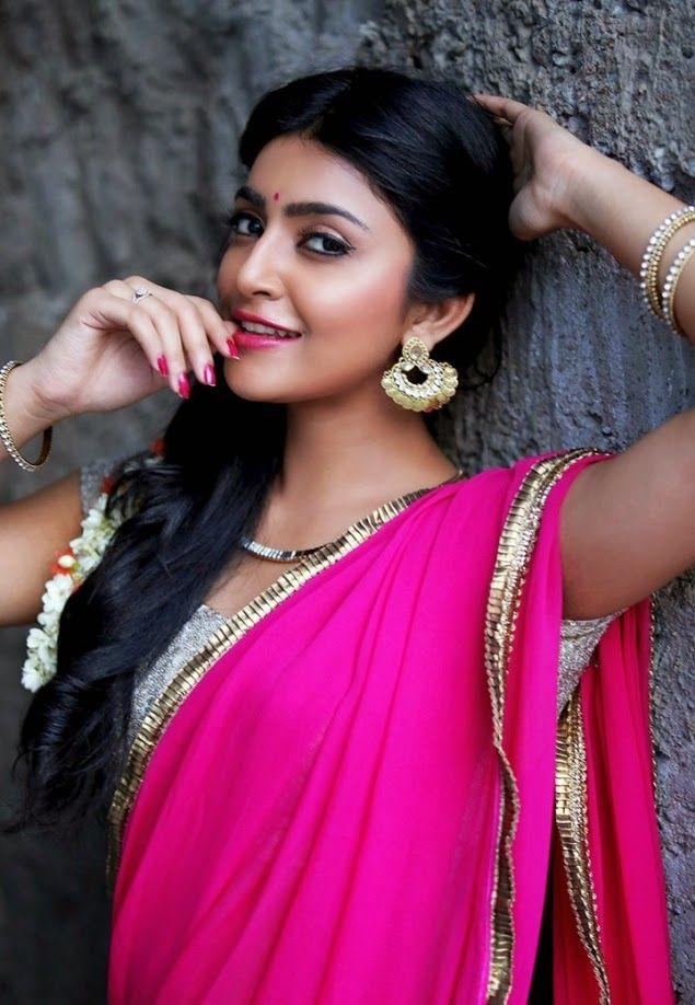 Avantika Mishra Hot Sexy Photos