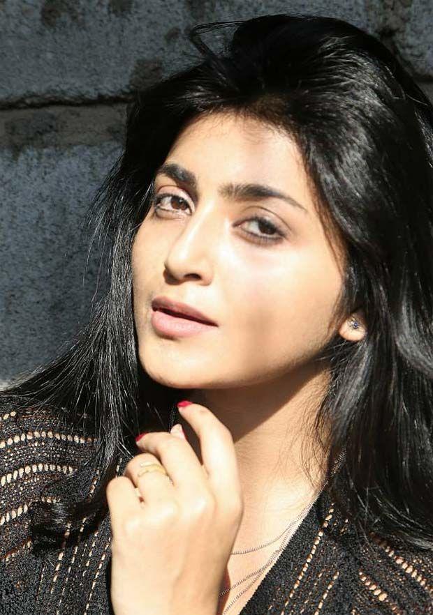 Avantika Mishra Spicy Photos