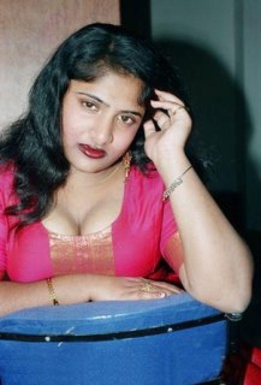 B Grade Actress Hot Sexy Photos