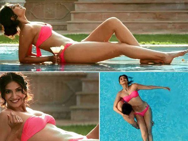 Bollywood Actress Looking Sensual in Bikini