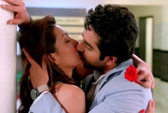 Bollywood Controversial Liplocks Photos