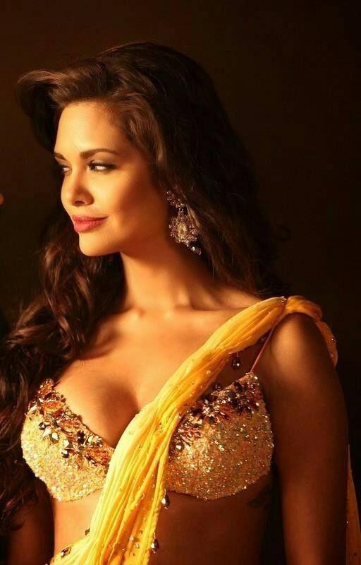 Bollywood Heroines Sexy Gallery