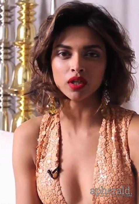 Deepika Padukone Spicy Images