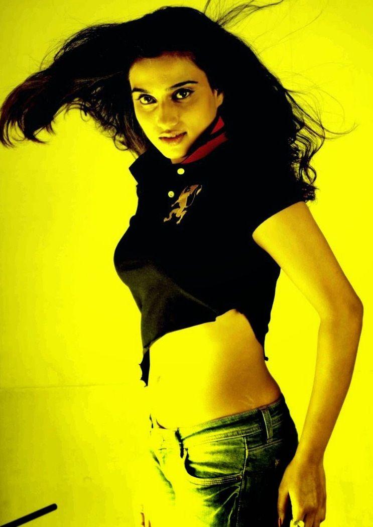 Dimple Chopade Hot Spicy Stills