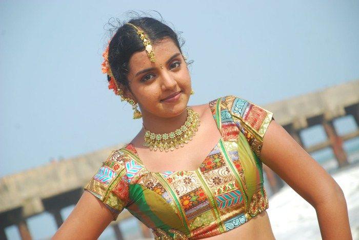 Divya Nagesh Spicy Photo Stills