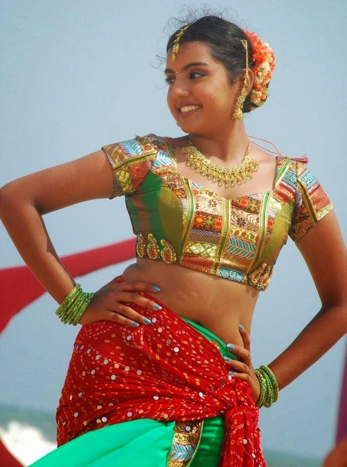Divya Nagesh Spicy Photo Stills