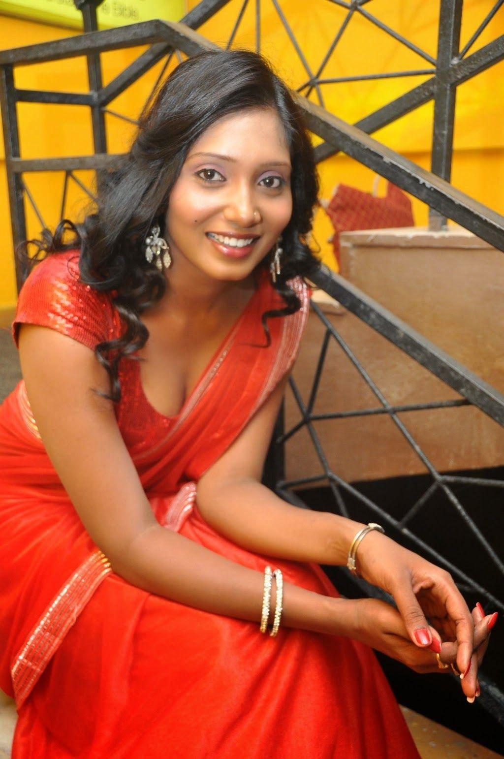 Eesha Latest Hot Photos