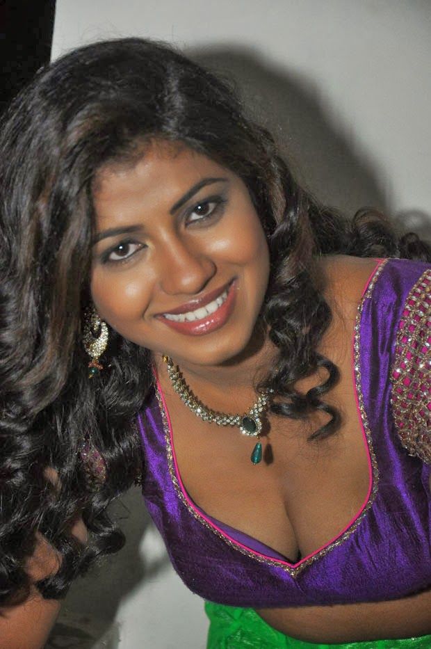 Geethanjali Hot Navel Images