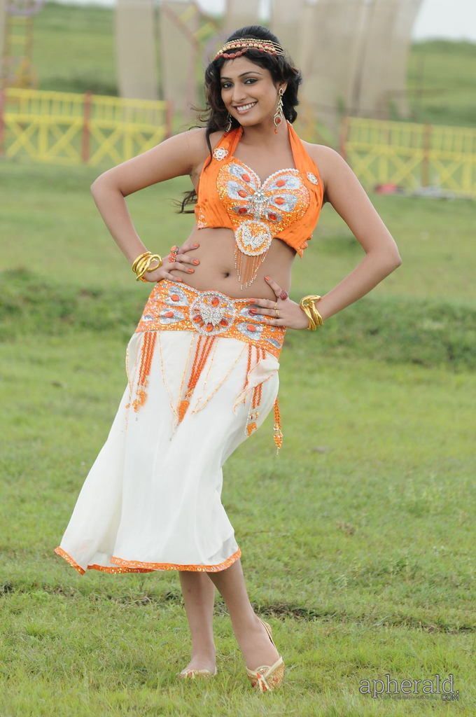 Haripriya Hot Dance Photo Stills