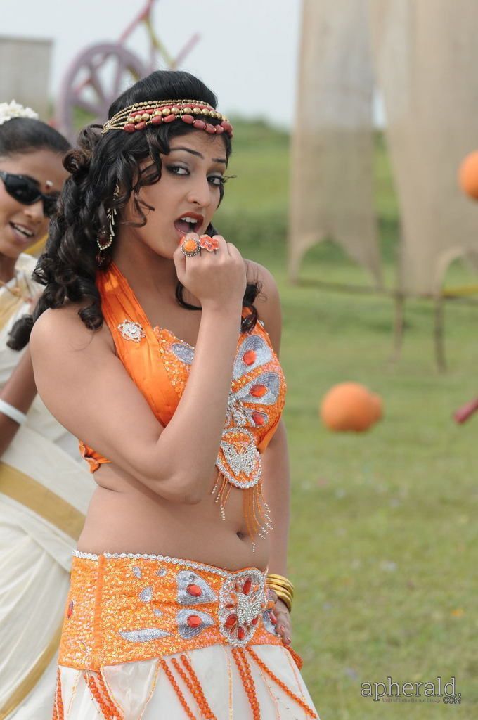 Haripriya Hot Dance Photo Stills