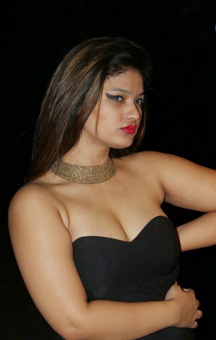 Himani Hot Sexy Stills