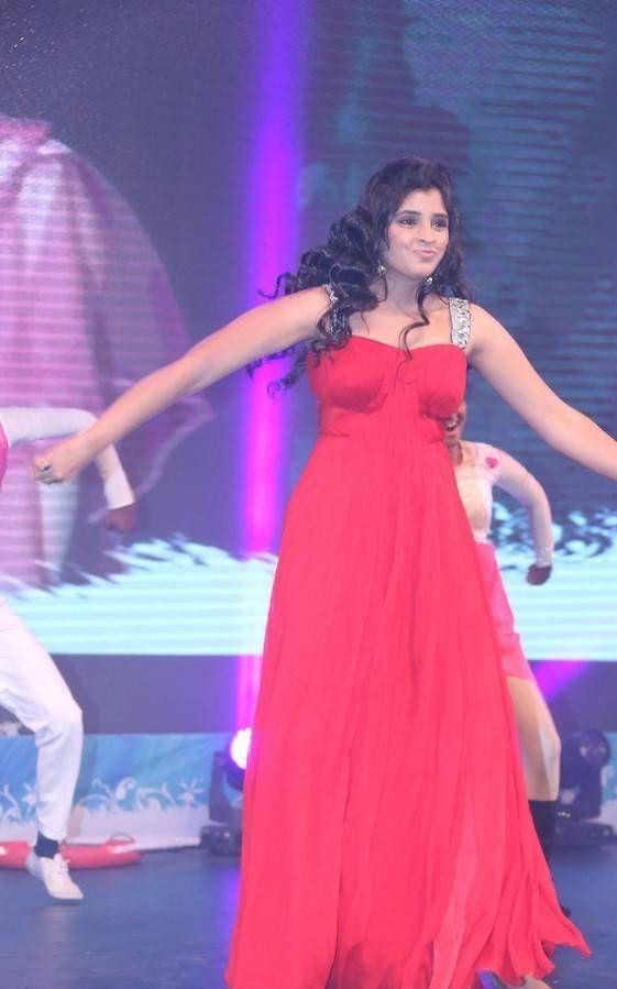 Hot Anchor rare photos