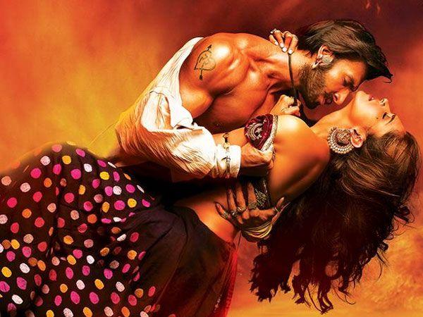 Hot Bollywood Love Kissing Scenes Photos