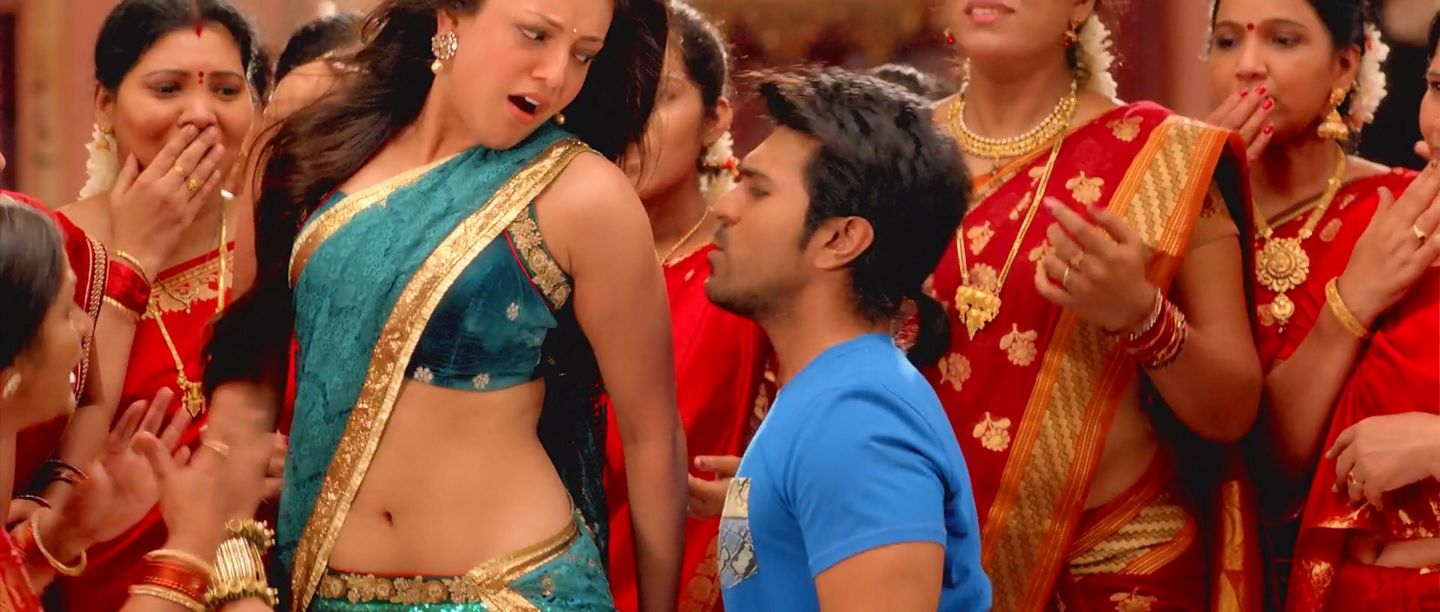 HOT Kajal Aggarwal Unexpected Oops Moments Pics