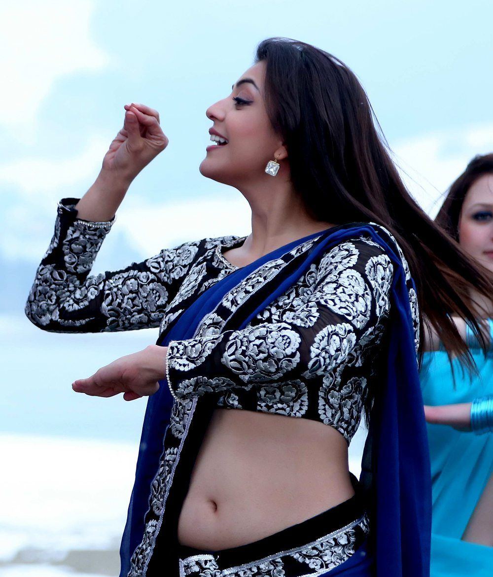 HOT Kajal Aggarwal Unexpected Oops Moments Pics