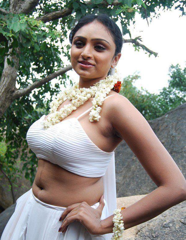 Hot Mallu Actress Unseen Pics