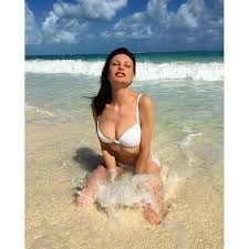 Hot Models Unseened Wet Photos