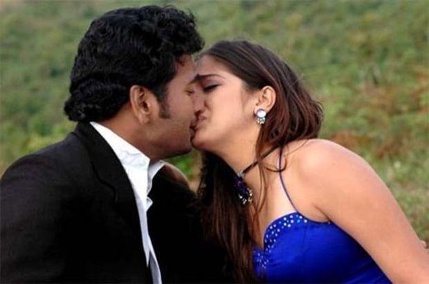 Hot South Indian Actress Lip Lock Photos