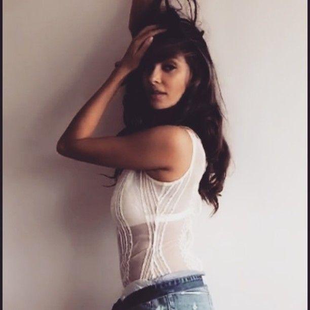 Hotness Alert: Shibani Dandekar Looks Smoking Hot In A Bikini Stills