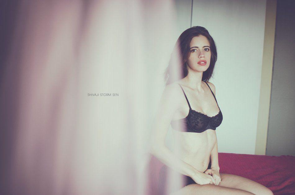 Kalki Koechin New Photos