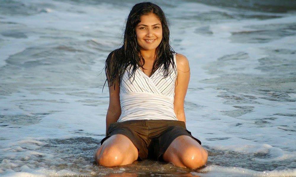 Kamalini Mukherjee Hot Beach Stills