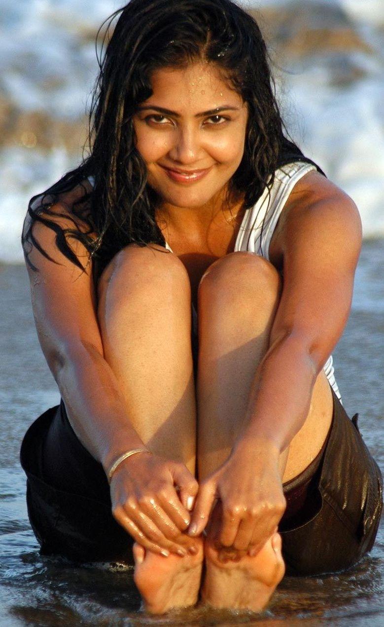 Kamalini Mukherjee Hot Beach Stills