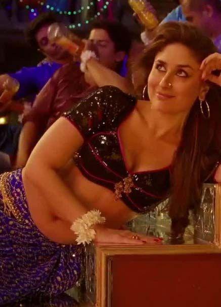 Kareena Kapoor Hot Dance Stills