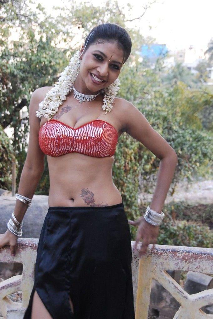 Kruthika Gupta Hot Pics