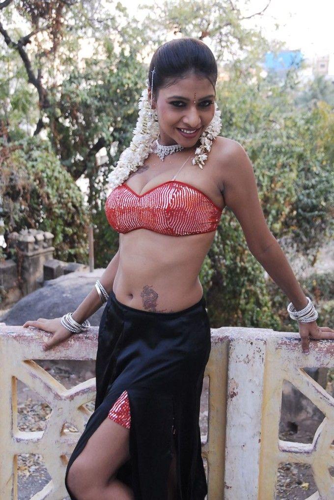 Kruthika Gupta Hot Pics