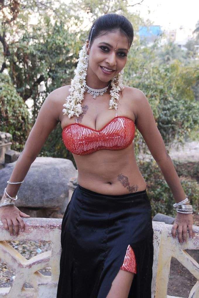 Kruthika Gupta Hot Pics